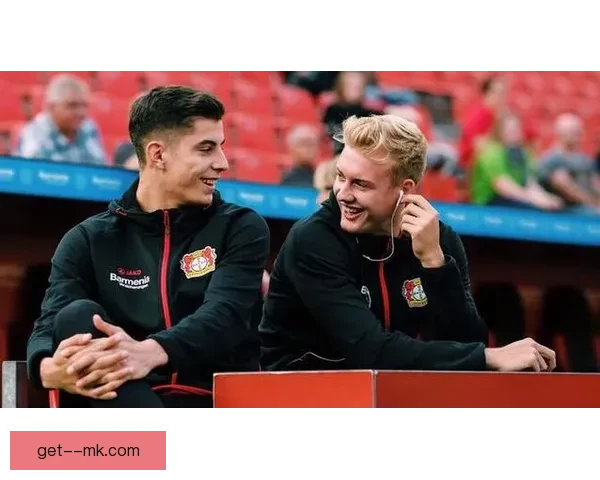 尤利安·纳格尔斯曼初试锋线新阵容 哈弗茨客串左后卫引发热议